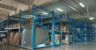 定制汽配行業(yè)專用貨架，杭州昶宏貿(mào)易與勝通攜手共贏