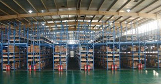 勝通倉(cāng)儲(chǔ)定制汽配行業(yè)專用貨架，您已經(jīng)了解過了嗎？