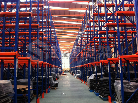 浙江勝通貨架崔經(jīng)理解讀倉(cāng)儲(chǔ)設(shè)備知識(shí)
