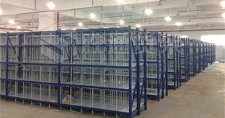 輕型貨架應該怎么保養(yǎng)維護？