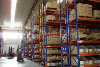 客戶為什么先后三次選擇勝通定制重型貨架、隔離網(wǎng)、鋼托盤？