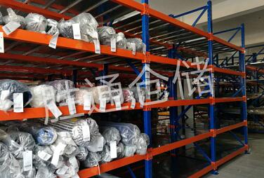 6年15次采購，杭州伊絲頓布藝只認(rèn)準(zhǔn)勝通貨架