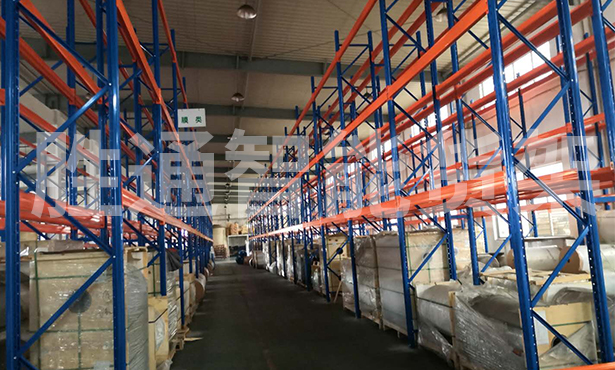 祝賀浙江萬寶龍膠粘制品重型橫梁貨架項目順利交付使用