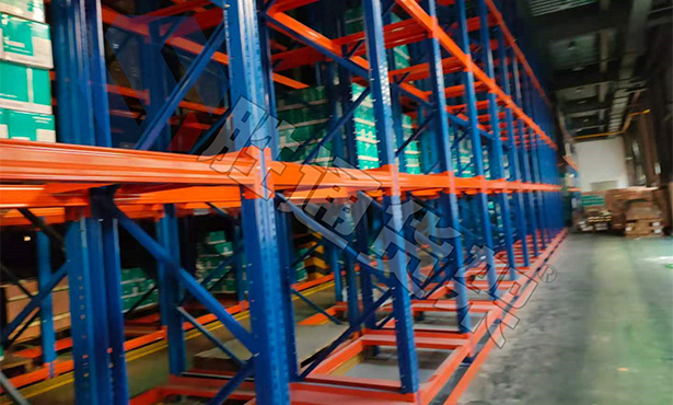 量身定制重型貨架，新界泵業(yè)還選勝通智能倉儲
