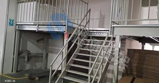 關(guān)于勝通鋼平臺的倉儲優(yōu)勢，嘉興智華家居親測后非常滿意！