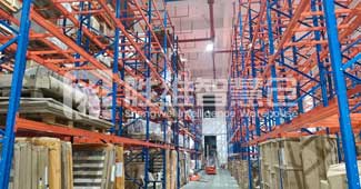 拯救倉庫2米以上閑置空間：重型貨架成物流企業(yè)倉儲利器！