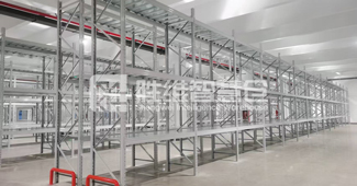 寧波設(shè)備廠老板夸：這款重型貨架很給力，倉(cāng)儲(chǔ)問(wèn)題立馬就解決了