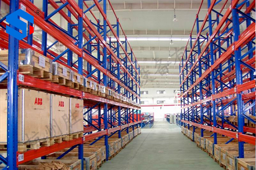 橫梁式貨架.jpg