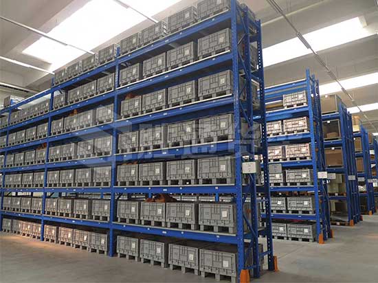 重型貨架，中型貨架，模具貨架.jpg