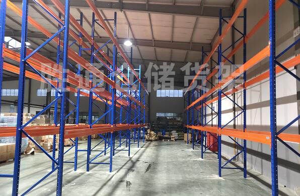 金達橫梁貨架.jpg 金達橫梁貨架.jpg