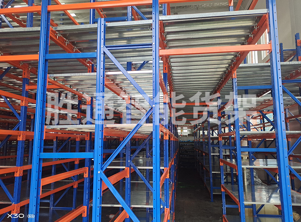 永利百合橫梁貨架.jpg 永利百合橫梁貨架.jpg