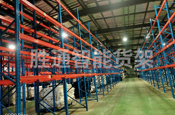 臺(tái)華重型橫梁貨架.jpg 臺(tái)華重型橫梁貨架.jpg