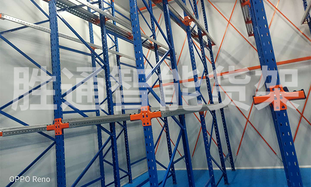 九源基因工程貫通貨架定制.jpg 九源基因工程貫通貨架定制.jpg