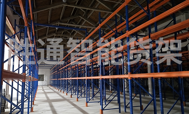 慧欣家紡重型橫梁貨架.jpg 慧欣家紡重型橫梁貨架.jpg