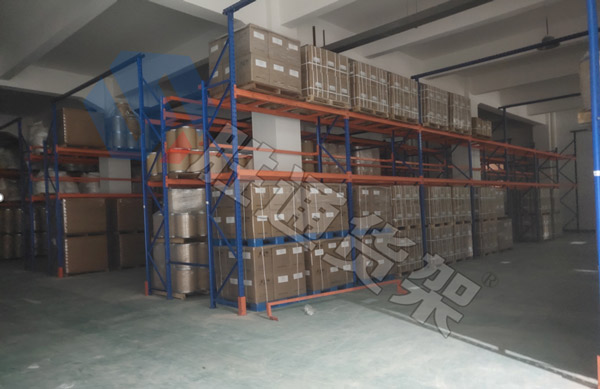 德清博恒化工科技與勝通再次合作，完成新一款重型貨架的定制！