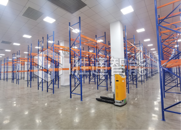 重型橫梁式貨架 重型橫梁式貨架