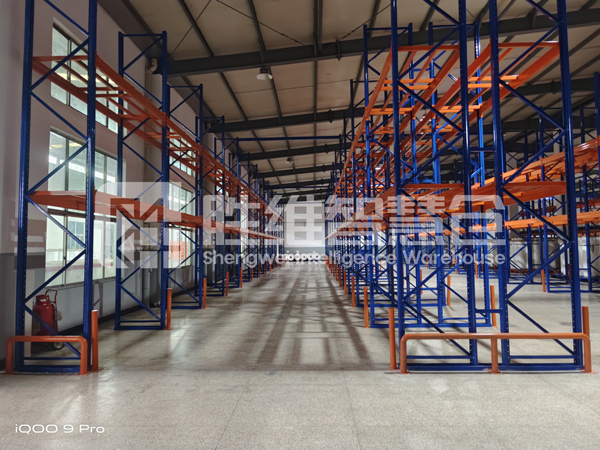 2重型橫梁式貨架600.jpg 2重型橫梁式貨架600.jpg
