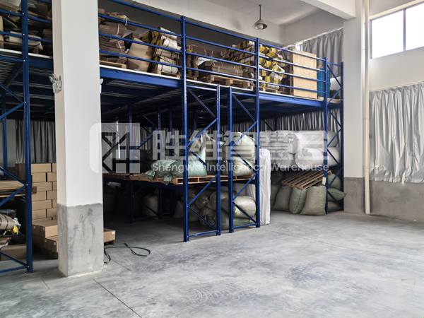 閣樓貨架 閣樓貨架