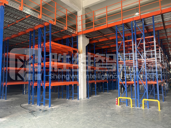 閣樓貨架 閣樓貨架