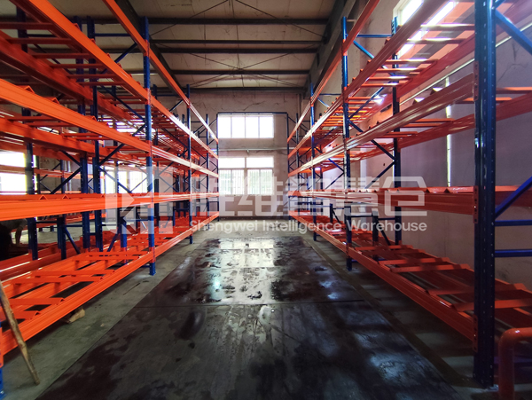 重型貨架2600.jpg 重型貨架2600.jpg