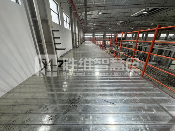 紡織-鋼平臺(tái)2600.jpg 紡織-鋼平臺(tái)2600.jpg