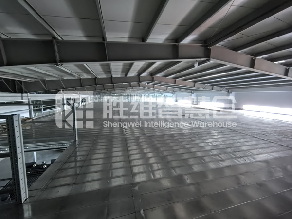 鋼平臺2600.jpg 鋼平臺2600.jpg