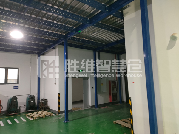 儀器儀表鋼平臺2600.jpg 儀器儀表鋼平臺2600.jpg