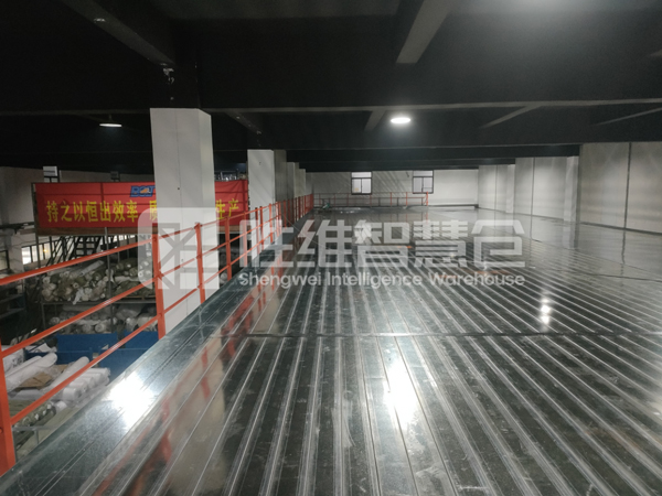 紡織鋼平臺(tái)600.jpg 紡織鋼平臺(tái)600.jpg