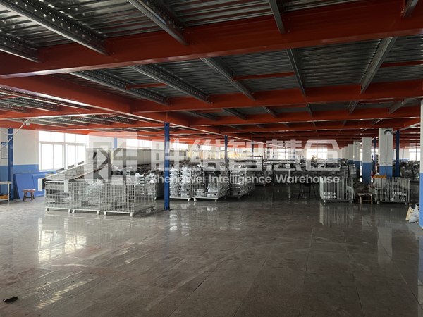 鋼平臺(tái)2600.jpg 鋼平臺(tái)2600.jpg